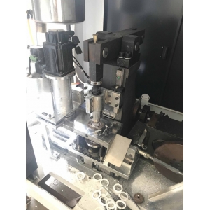 我司印度客户订购的自动模压机已通过验收准备发货