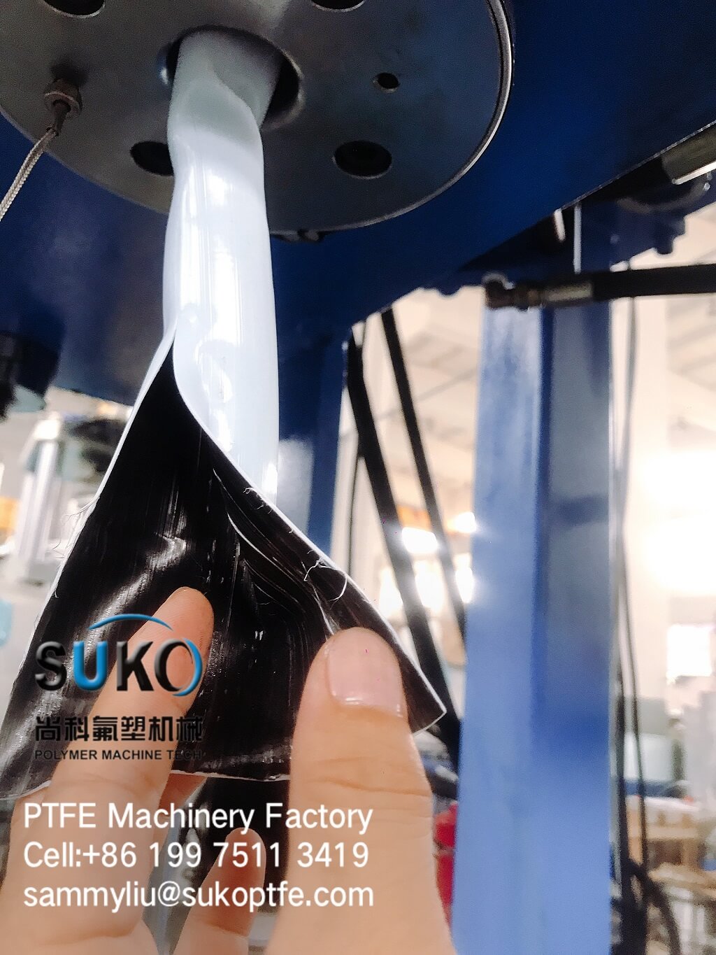 我司成功研发出内层为碳的四氟软管(图1)